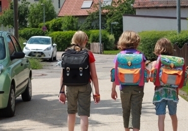 Dziecko otarło się o śmierć wracając ze szkoły. Policja szuka świadków zdarzenia